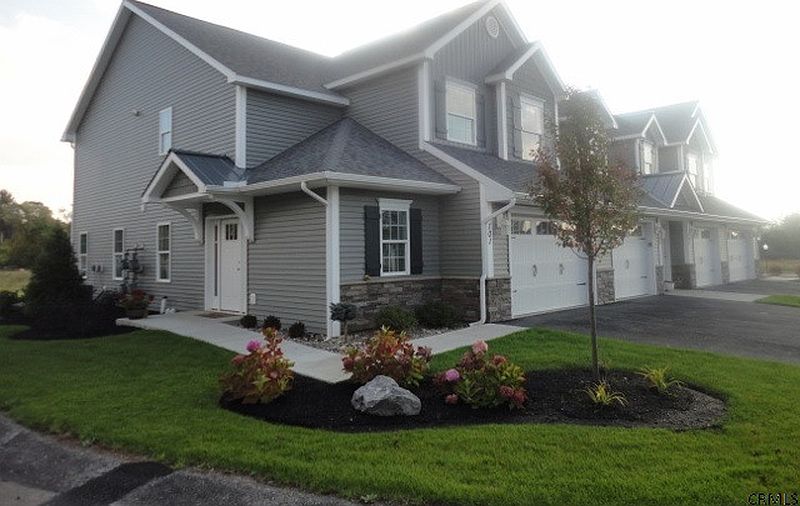 2nd image of 403 BRUNSWICK MEADOW Way