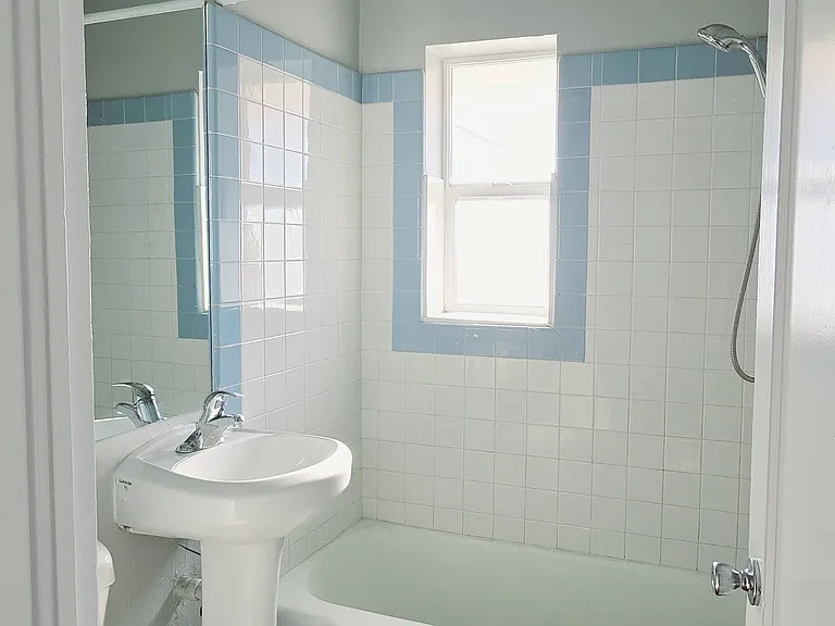 1388 W Glenrose Dr — Photo 6