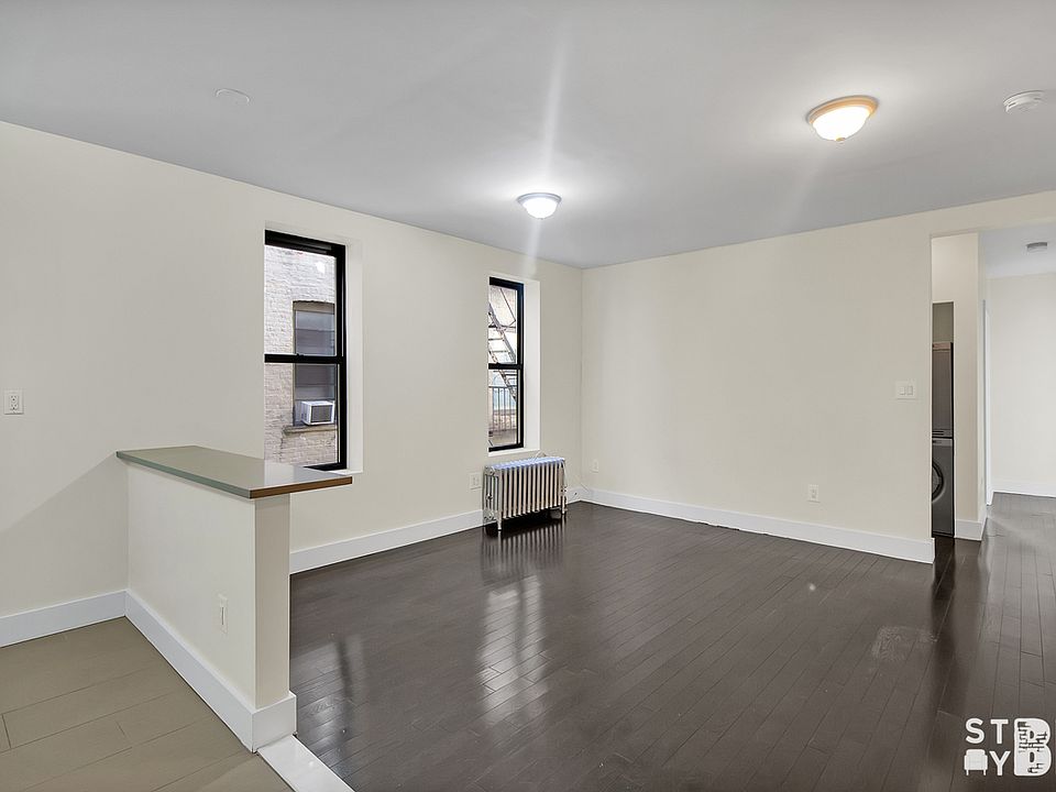 1st image of 400 Clinton Ave APT 5