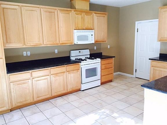 5th image of 9006 Barbaresco Cir