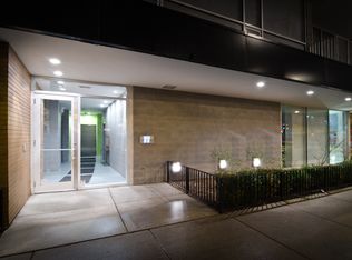 2154 W Division St APT 201, Chicago, IL 60622