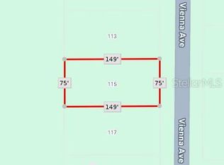 115 Vienna Ave #16, Interlachen, FL 32148