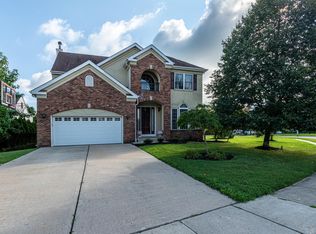 58 Arrowwood Ct, Howell, NJ 07731