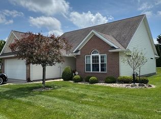 2347 Magnolia Dr, Ashland, OH 44805
