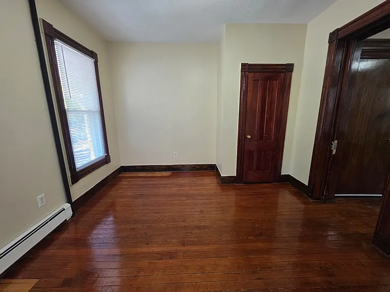 33 Carmel St #1B — Photo 9