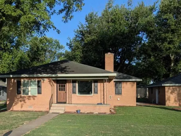 507 N 11th St, Tonkawa, OK 74653