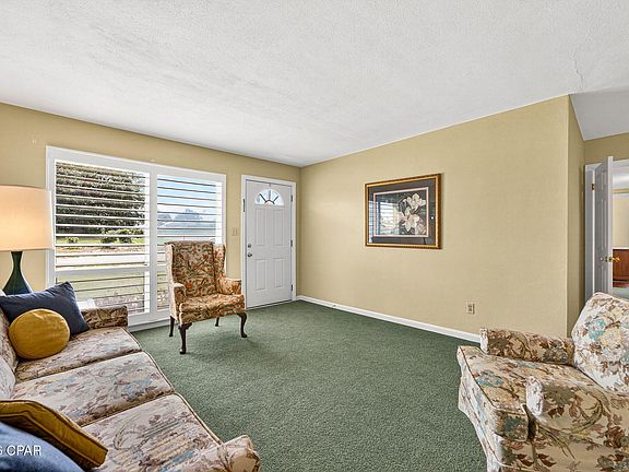 3rd image of 2501 Rollins Ave