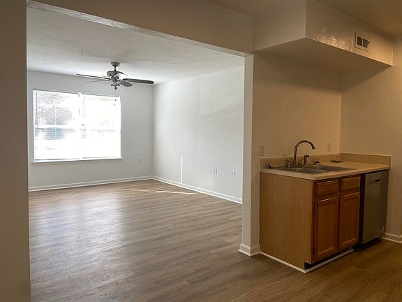 2nd image of 408 Acorn Grove Ln APT E
