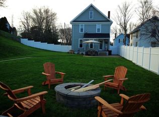 132 3rd St NW, Strasburg, OH