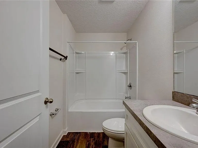 Full bath