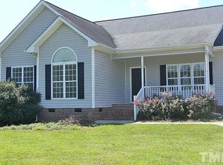 104 Cross Link Dr, Angier, NC 27501