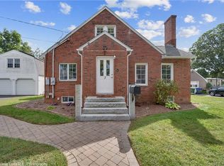 3 Shanley Ct, Cromwell, CT 06416