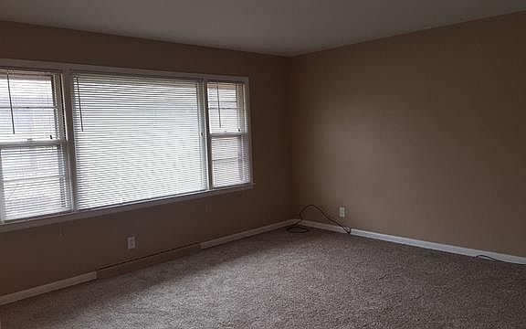 2nd image of 3552 Normandy Ave #0