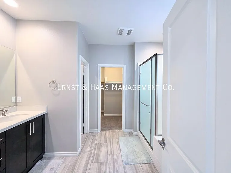 4735 Holly Ave — Photo 25