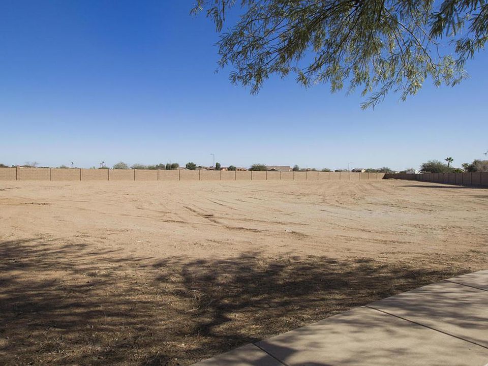 1st image of 302 E Cornerstone Cir