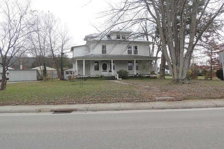 1st image of 234 N Shady St