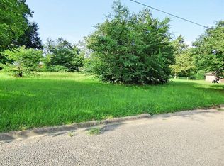317 W Magnolia Dr, Mount Pleasant, TX 75455