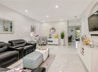 15232 Summit Place Cir #186, Naples, FL 34119