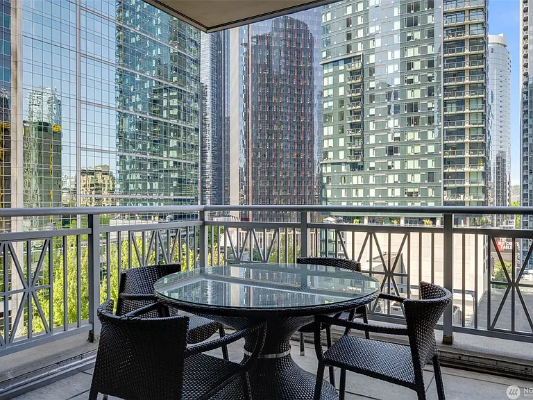 819 Virginia St #2505 — Photo 30