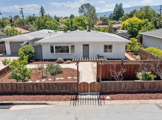 18576 Bucknall Rd, Saratoga, CA 95070