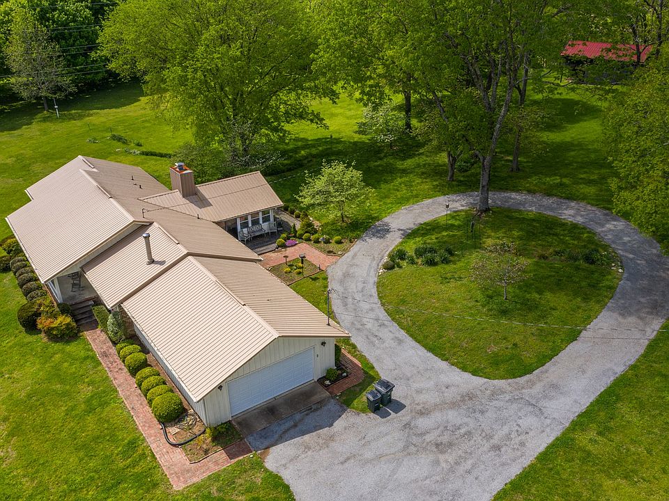 1st image of 107 Cool Springs Ct