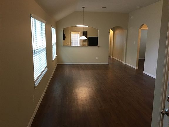 5th image of 2519 Bammelwood Dr
