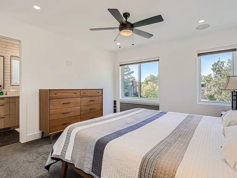 1958 S Columbine St #1 — Photo 4