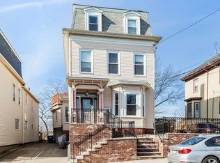 10 Austin St #1, Somerville, MA 02145