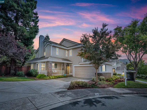 210 Round House Pl, Clayton, CA 94517