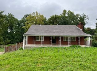 5615 NE 48th St, Kansas City, MO 64117