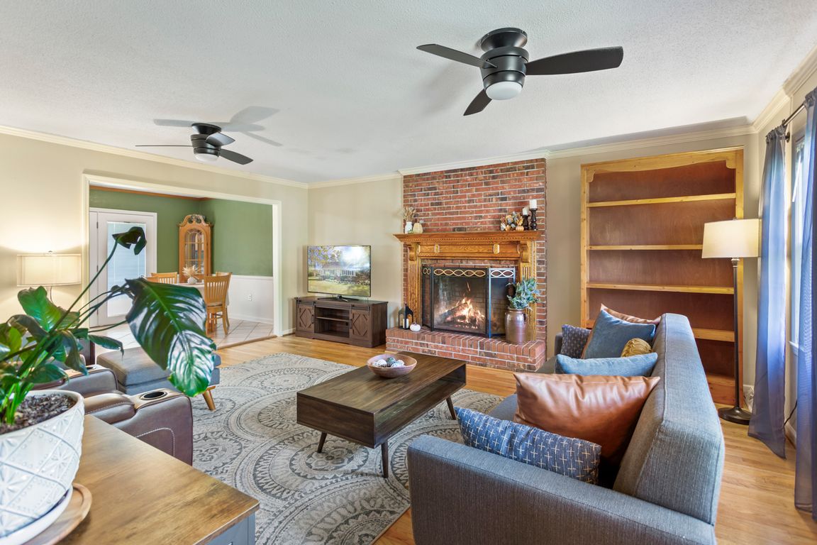 next background image