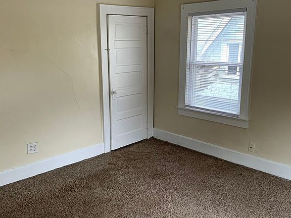 3rd image of 1508 E Main St #8375241