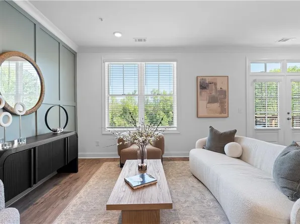 538 Alice Way Blvd #D3, Cumming, GA 30040