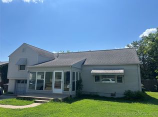 2145 S Dewey Ave, Bartlesville, OK 74003