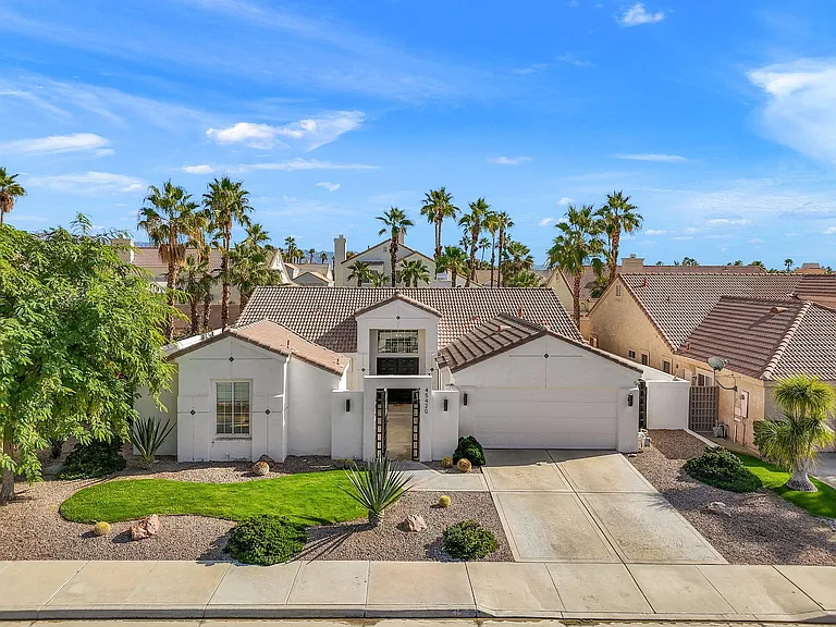 45420 Desert Fox Dr — Photo 14
