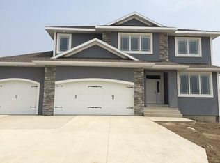 3921 Clairmont Rd, Bismarck, ND 58503