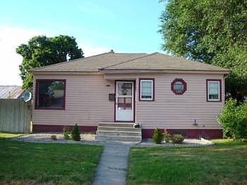1st image of 355 E 17th St
