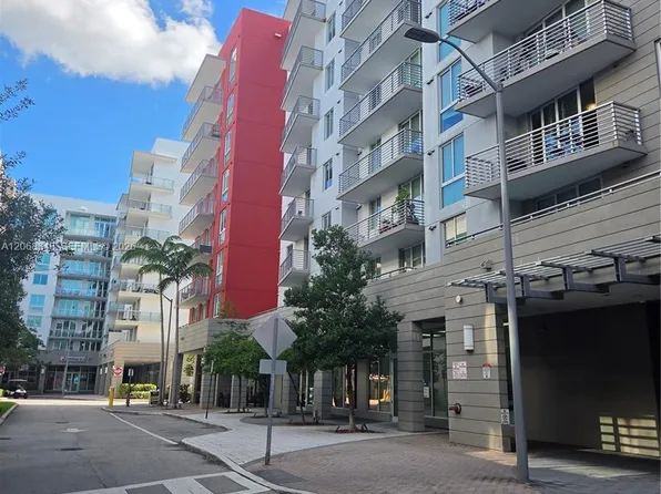 7875 NW 107th Ave APT 605, Doral, FL 33178