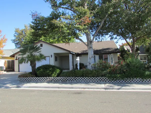 1716 Wade Dr, Paso Robles, CA 93446