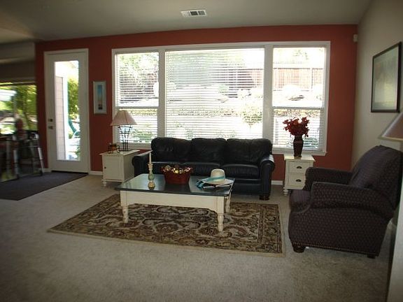 5th image of 4262 Bellmawr Dr