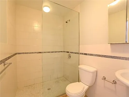 Rented by Exclusive Properties Sotheby's International Realty | media 9