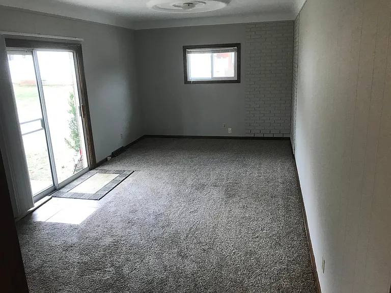 1809 Greensburg Rd — Photo 15