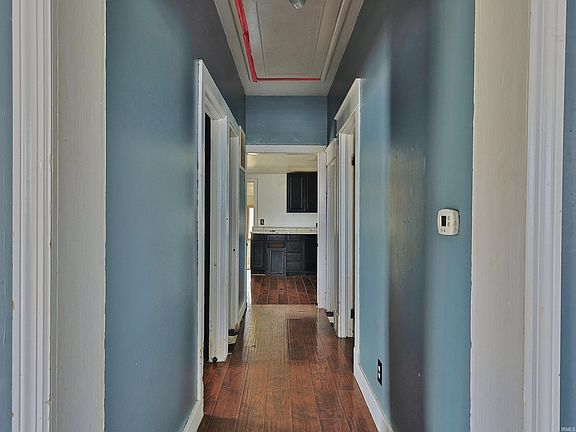 4th image of 2722 S Home Ave