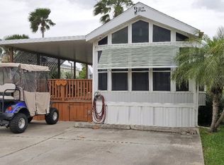 516 W Clam Cir, Port Isabel, TX 78578
