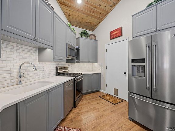 4th image of 1470 S Quebec Way #101