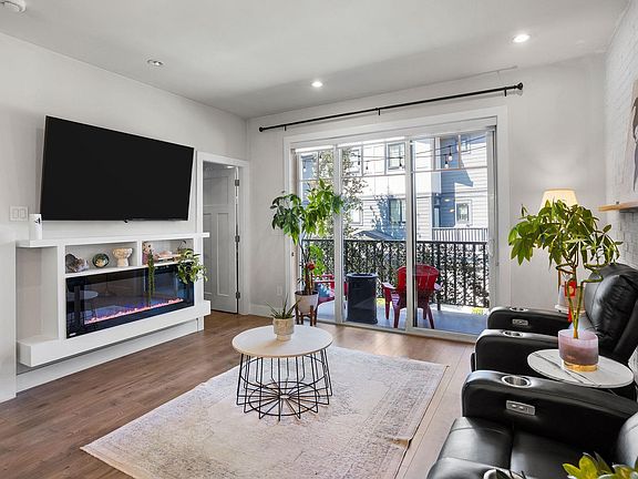 5th image of 188 Wood St #4
