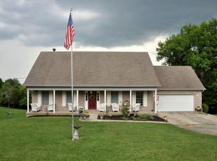 3208 Elder Park Rd, La Grange, KY 40031