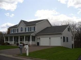 57 Sweetbriar Ct, Endwell, NY 13760