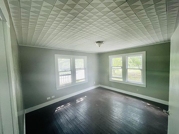 Bedroom#1 (Front)