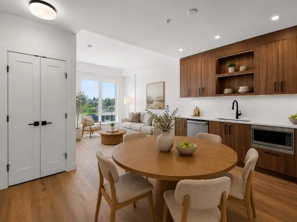 6859 Cambie St #602, Vancouver, BC V6P 3G9